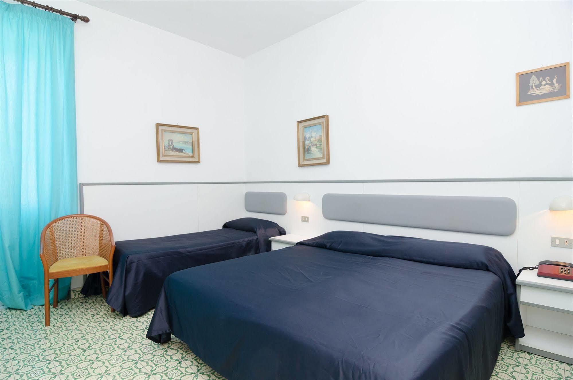 Hotel Flora Wellness & Beauty Ischia Kültér fotó